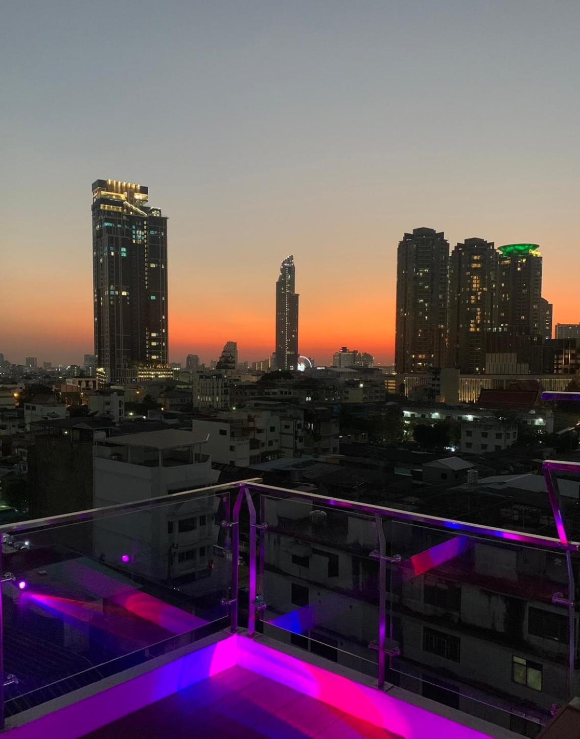 Miloft Sathorn Hotel - Sha Plus Certified Bangkok Esterno foto View of the city from the rooftop of the hotel
